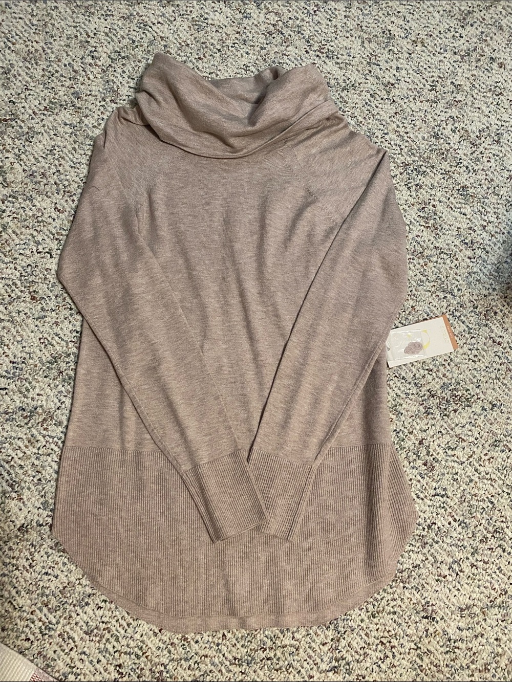 Cyrus Women's Cowl Neck Sweater in Taupe